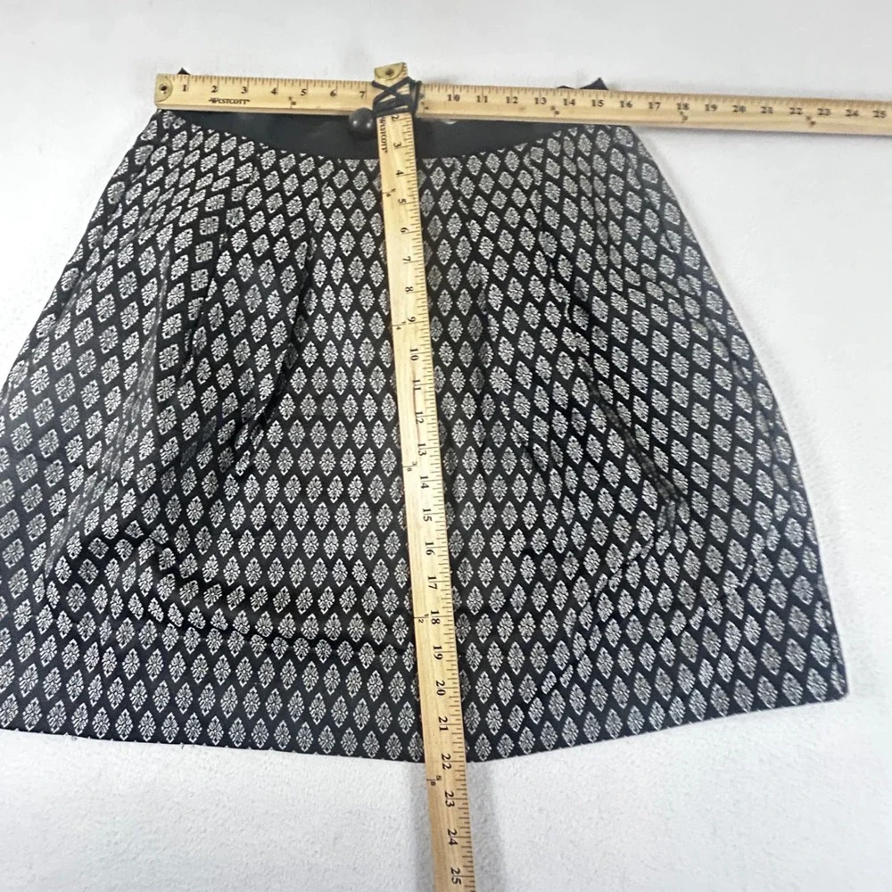 LOFT Women Size 10 Black Metallic Diamond Jacquard Skirt A-Line‎ Mini Polyester